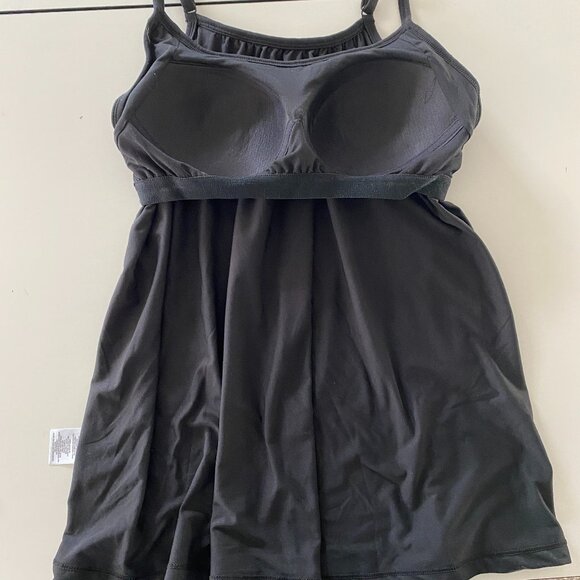 32 Degrees tank top with bra size M - Picture 5 of 5